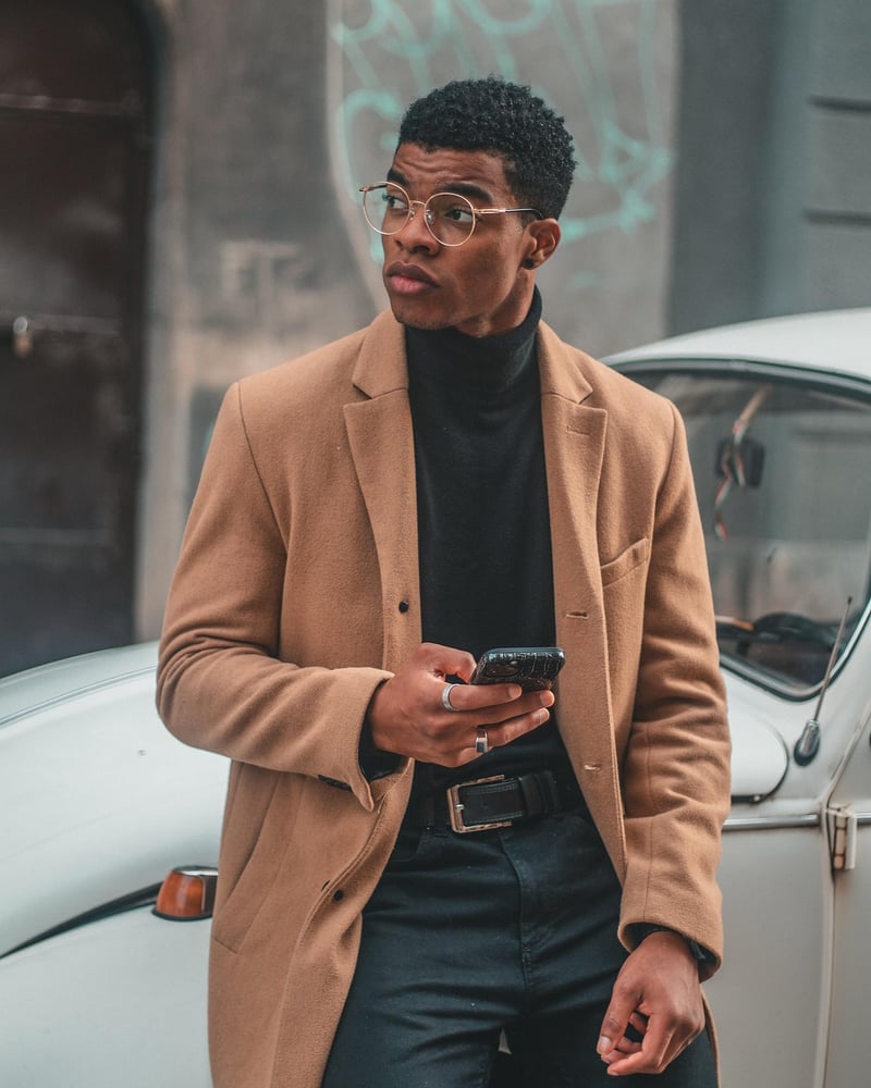 Celebrity in a fashionable suit